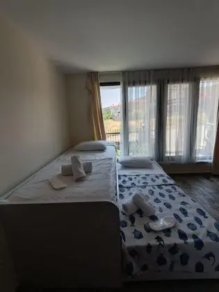 Aile Odası, Bahçe Manzaralı, 1. Kat