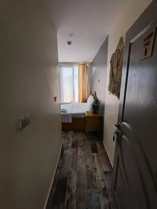 Deniz Manzaralı Oda, Deniz Manzaralı