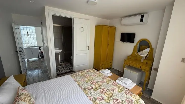 Deniz Manzaralı Oda, Deniz Manzaralı