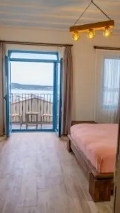 Standard Double Deniz Manzaralı Oda