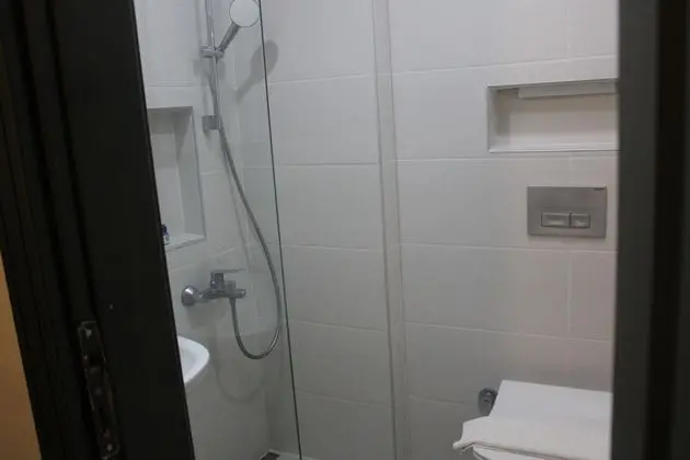 Triple,Kısmi Deniz Manzaralı,Balkonlu