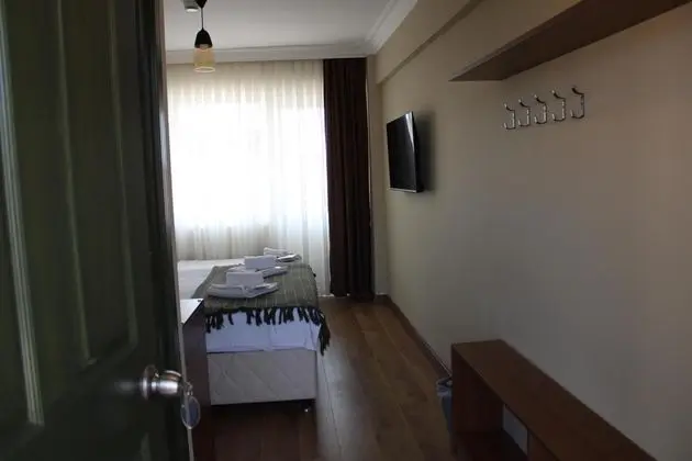 Triple,Kısmi Deniz Manzaralı,Balkonlu