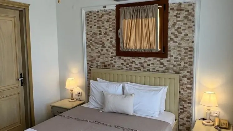 Deluxe Balkonlu Deniz Manzaralı Oda