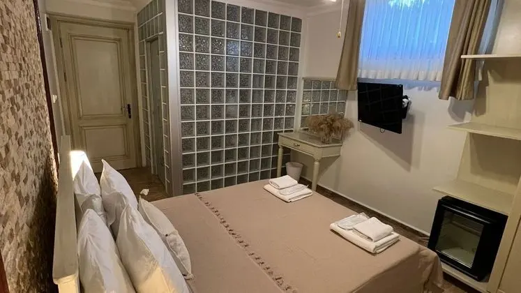 Ekonomik Bodrum Katı Standart Oda