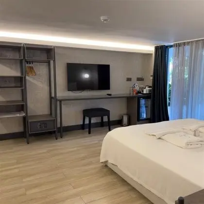 Standart Garden Room, Bahçe Manzaralı, Balkonlu