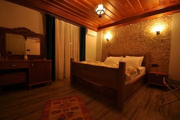 Standart Balkonlu Oda