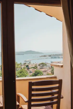 Jakuzili Suit Oda, Deniz Manzaralı, Jakuzili