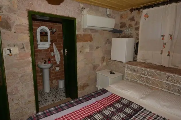 Stone Room (Basement)