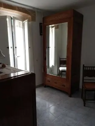 Tek Kişilik Oda, Ortak Banyo