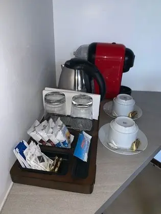 Tek Büyük veya İki Ayrı Yataklı Oda, Havuz Manzaralı (Superior Plus)