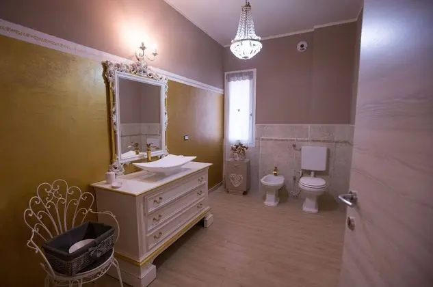 Tek Büyük Yataklı Oda (Romantica)