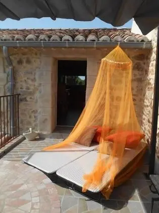 Superior Apart Daire, Özel Banyo, Havuz Manzaralı (Gîte OEIL DE TIGRE)