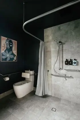 Süit (King Accessible Pod)
