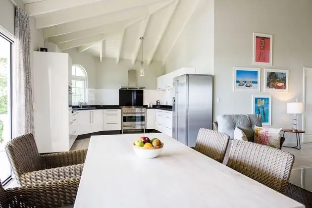 Deluxe Apartment, 2 Bedrooms, Ocean View - Ocean Breeze