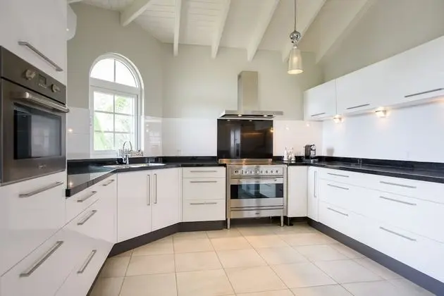 Deluxe Apartment, 2 Bedrooms, Ocean View - Ocean Breeze