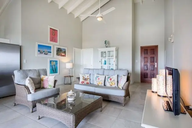 Deluxe Apartment, 2 Bedrooms, Ocean View - Ocean Breeze