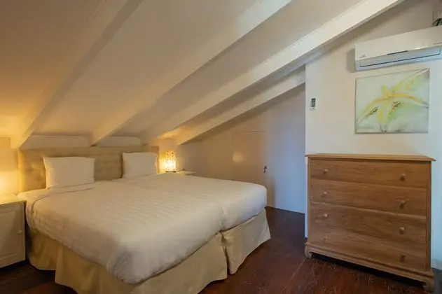 Luxury Penthouse, 3 Bedrooms, Oceanfront - Sunrise View