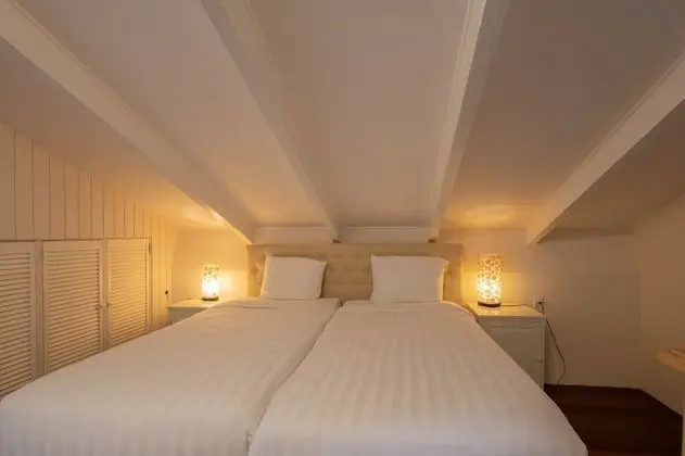 Luxury Penthouse, 3 Bedrooms, Oceanfront - Sunrise View