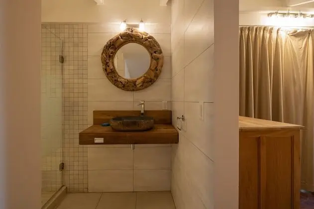 Luxury Penthouse, 3 Bedrooms, Oceanfront - Sunrise View