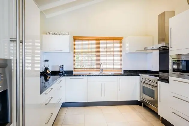 Premium Villa, 2 Bedrooms, Oceanfront - Tropical Lagoon