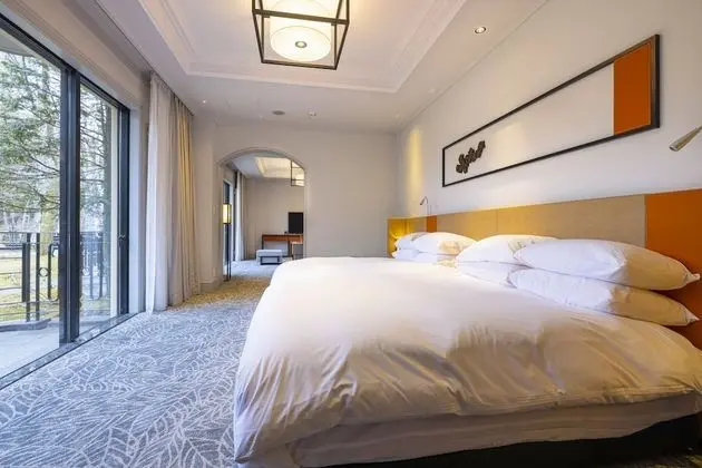 Signature Oda (KIKYO Suite)