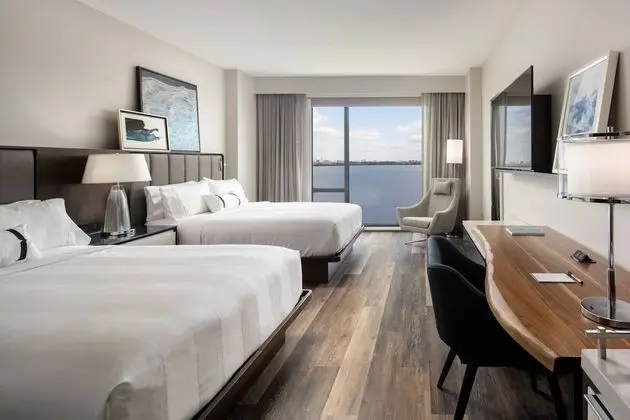 Oda, 2 Büyük (Queen) Boy Yatak, Sigara İçilmez, Koy Manzaralı