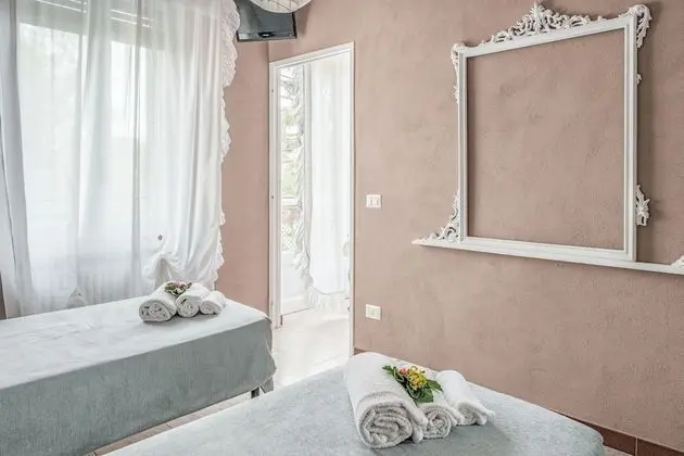 Comfort Dört Kişilik Oda, 2 Yatak Odası, Bağlantılı Odalar, Bahçeli