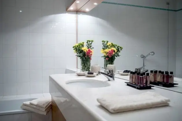 Superior Tek Büyük veya İki Ayrı Yataklı Oda