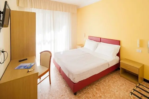 Comfort Tek Büyük veya İki Ayrı Yataklı Oda, Balkon