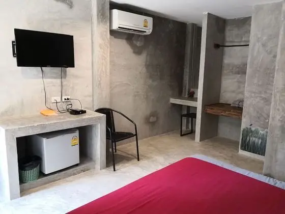 Standard Tek Büyük Yataklı Oda (Standard Air Conditioning )