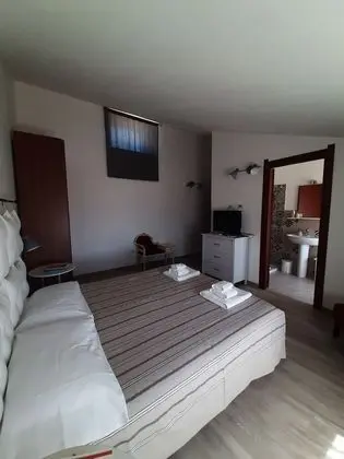 Comfort Tek Büyük Yataklı Oda