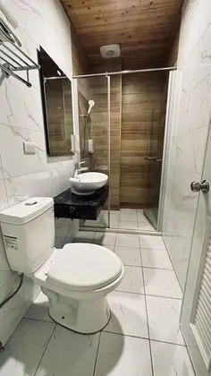 Comfort Tek Büyük Yataklı Oda (302)