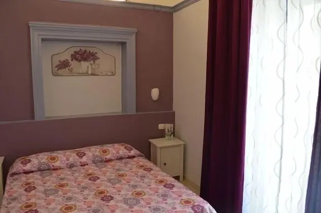 Dört Kişilik Oda (Camera 2)