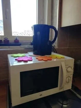 Üç Kişilik Oda (Camera 1)