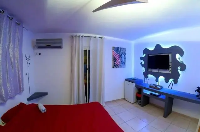 Economy Tek Büyük Yataklı Oda, Ortak Banyo, Bahçe Manzaralı