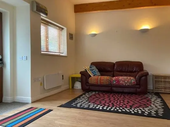 Apart Daire, 1 Büyük (Queen) Boy Yatak