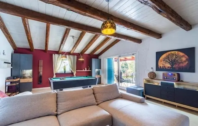 Ev (Cvit - open pool - H(8))