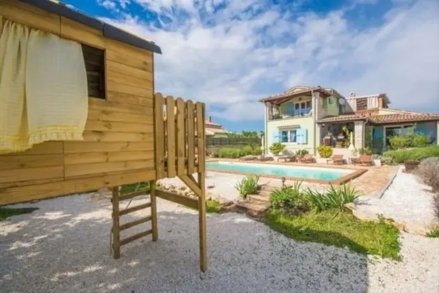 Ev (Cvit - open pool - H(8))