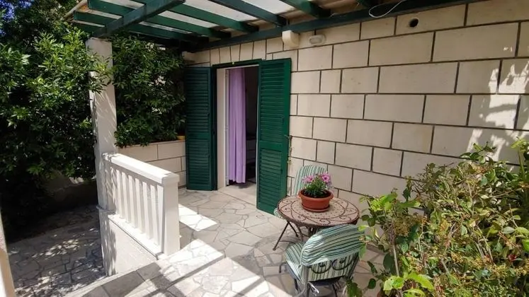 Stüdyo (Cvita - 150 m from pebble beach - SA1)