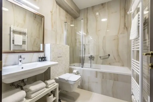 Exclusive Tek Büyük Yataklı Oda, Balkon