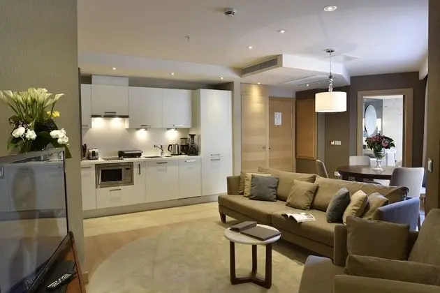 Park Prestige Suites Studio Apartment