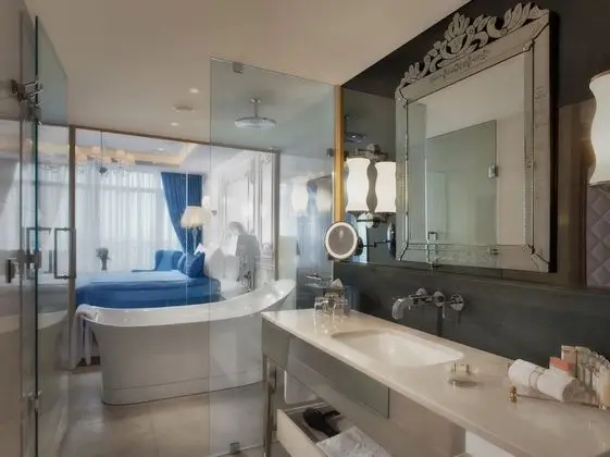 Superior Room with Sea View