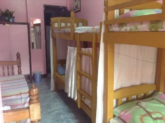 Ortak Ranzalı Oda, Karma Ranzalı Oda (1 Bed in 6-Bedded)