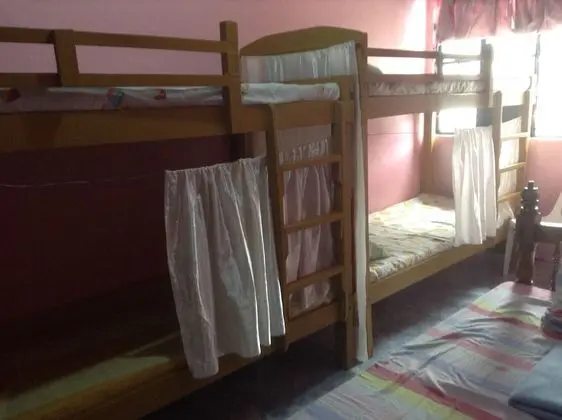 Ortak Ranzalı Oda, Karma Ranzalı Oda (1 Bed in 6-Bedded)