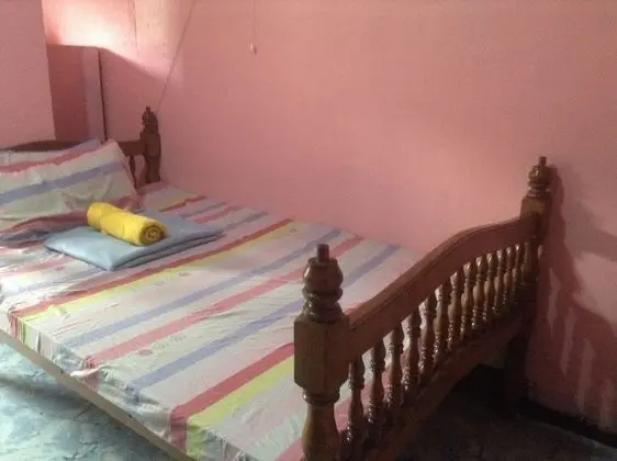 Ortak Ranzalı Oda, Karma Ranzalı Oda (1 Bed in 6-Bedded)