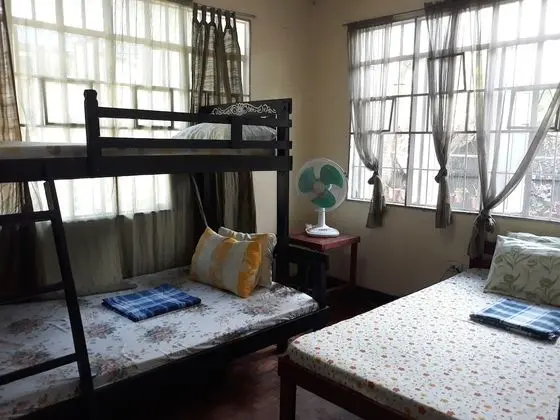 Standard Ortak Ranzalı Oda (6 Beds)