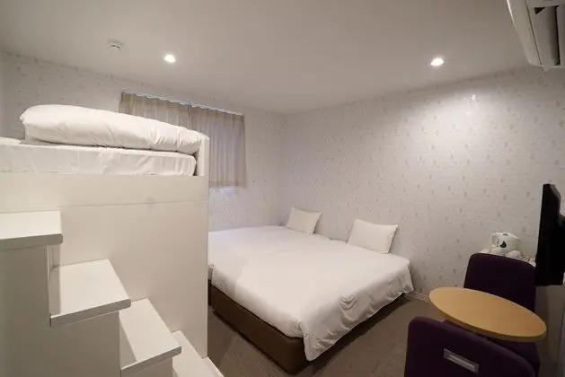 Family Oda (2 Beds and 1 Bunk Bed)
