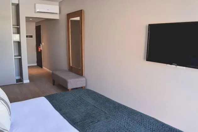 Superior Tek Büyük veya İki Ayrı Yataklı Oda