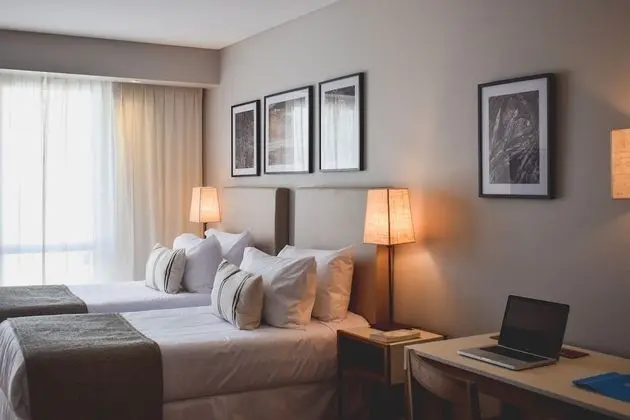 Superior Tek Büyük veya İki Ayrı Yataklı Oda