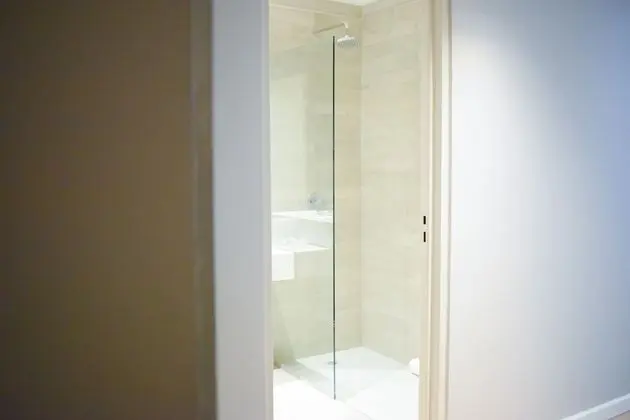 Superior Tek Büyük veya İki Ayrı Yataklı Oda